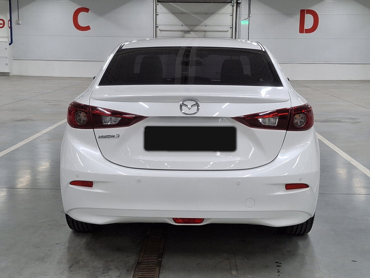 Mazda 3 с пробегом — 2018 год. Фото: #5