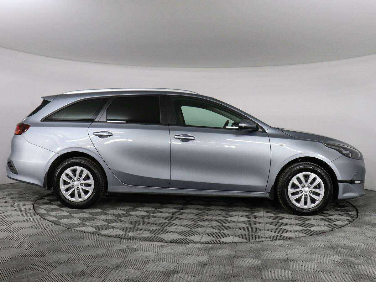 Kia Ceed с пробегом — 2022 год. Фото: #3