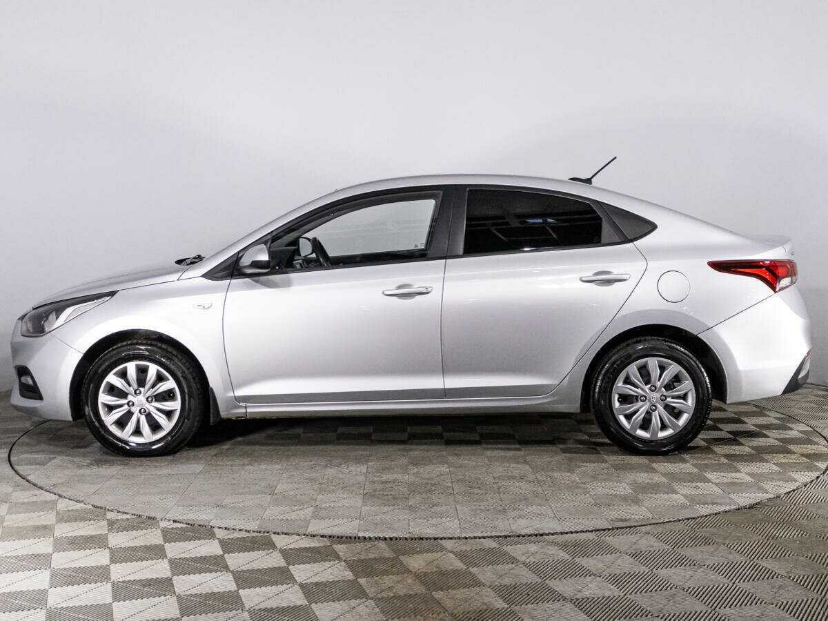 Hyundai Solaris с пробегом — 2019 год. Фото: #7