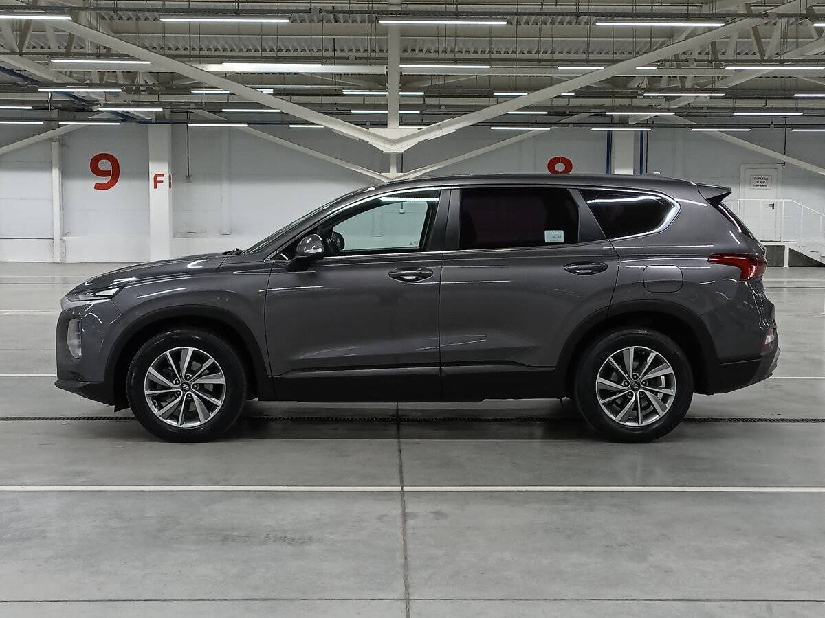 Hyundai Santa Fe с пробегом — 2019 год. Фото: #7