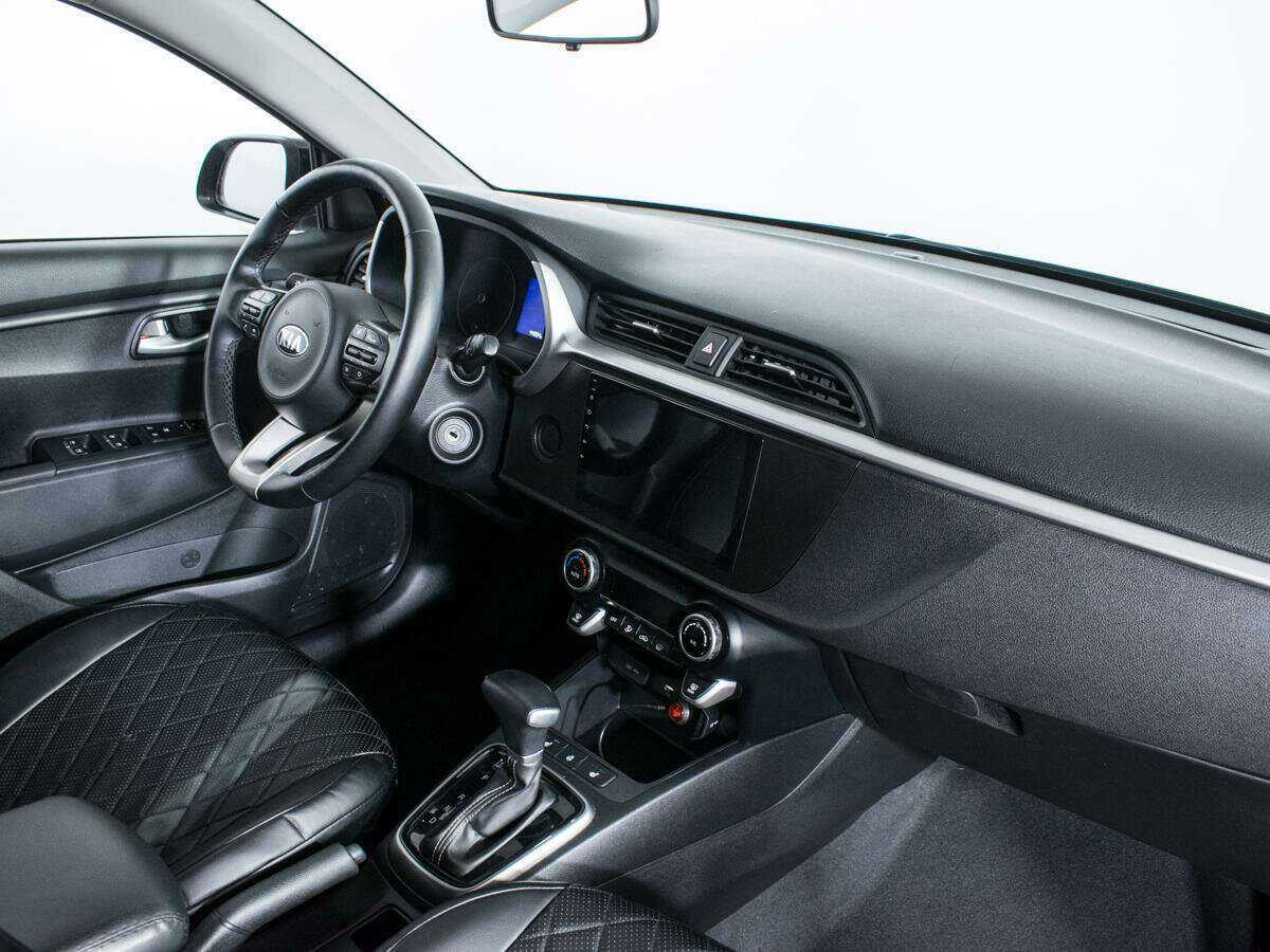 Kia Rio с пробегом — 2021 год. Фото: #6