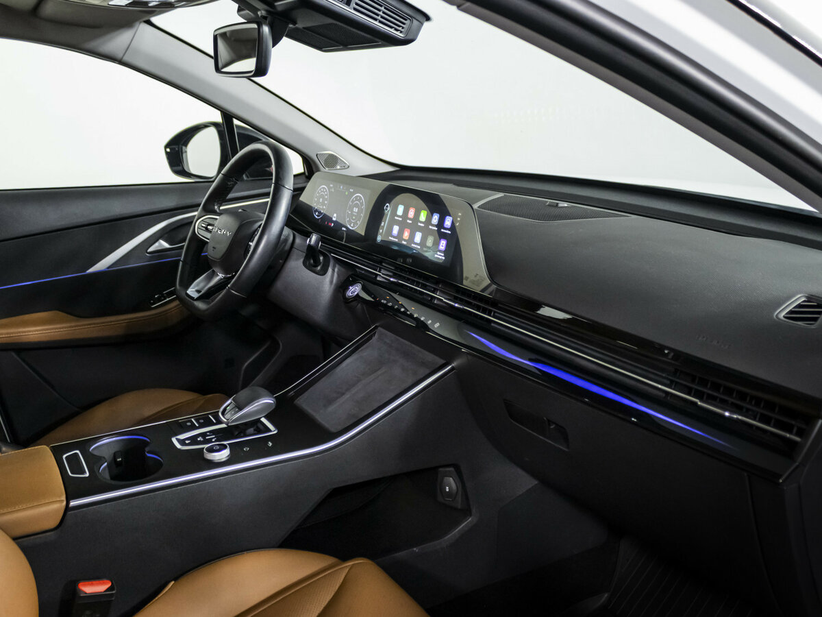 OMODA C5 с пробегом — 2022 год. Фото: #7