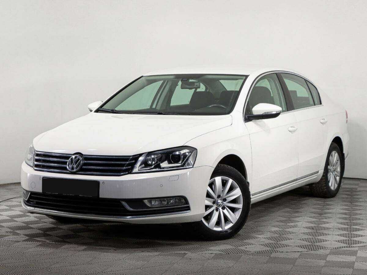 Volkswagen Passat с пробегом — 2014 год. Фото: #0