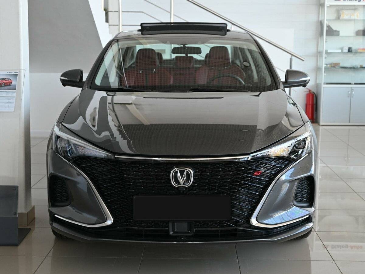 Changan Eado Plus с пробегом — 2024 год. Фото: #5