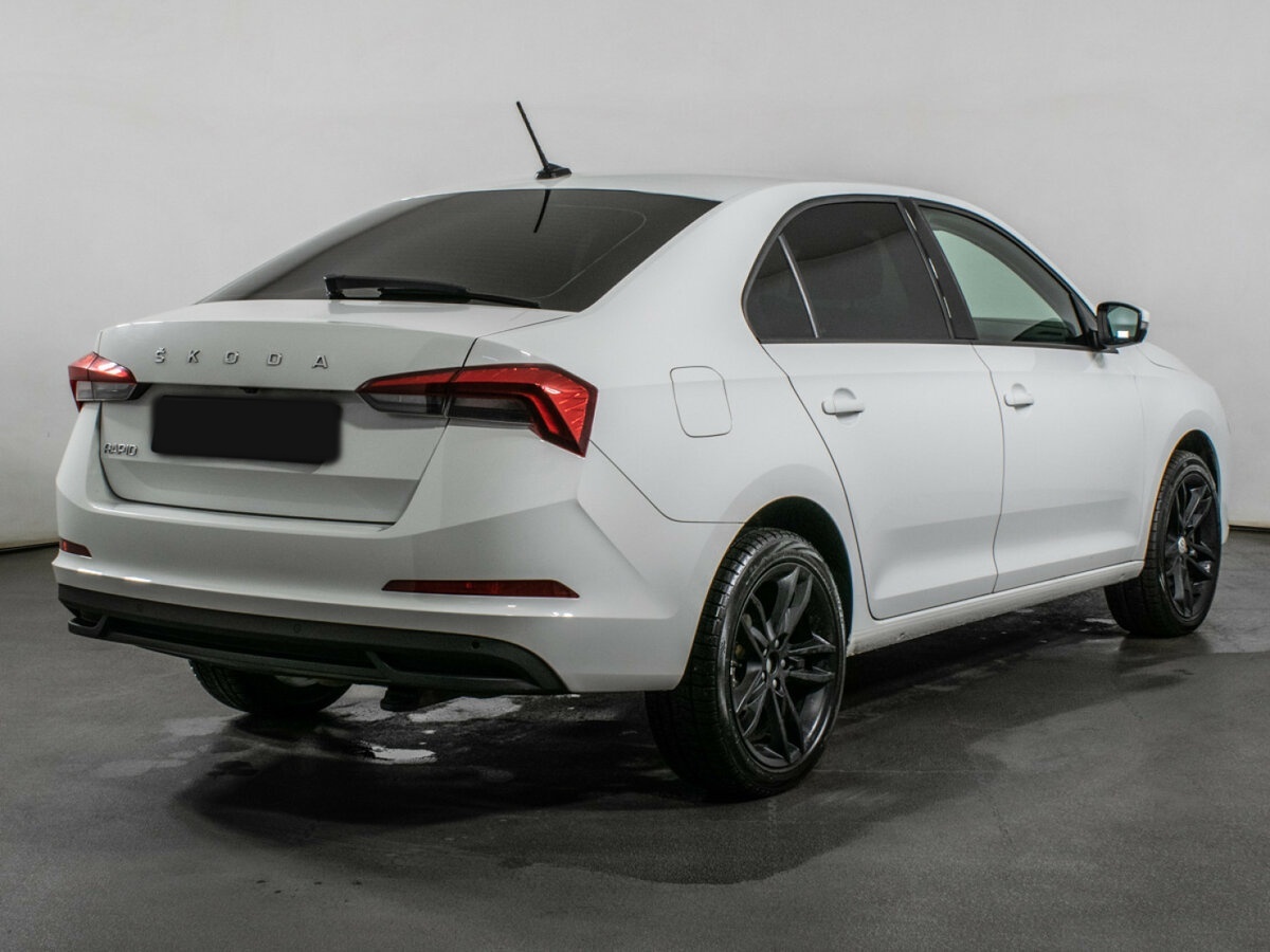 Skoda Rapid с пробегом — 2021 год. Фото: #3