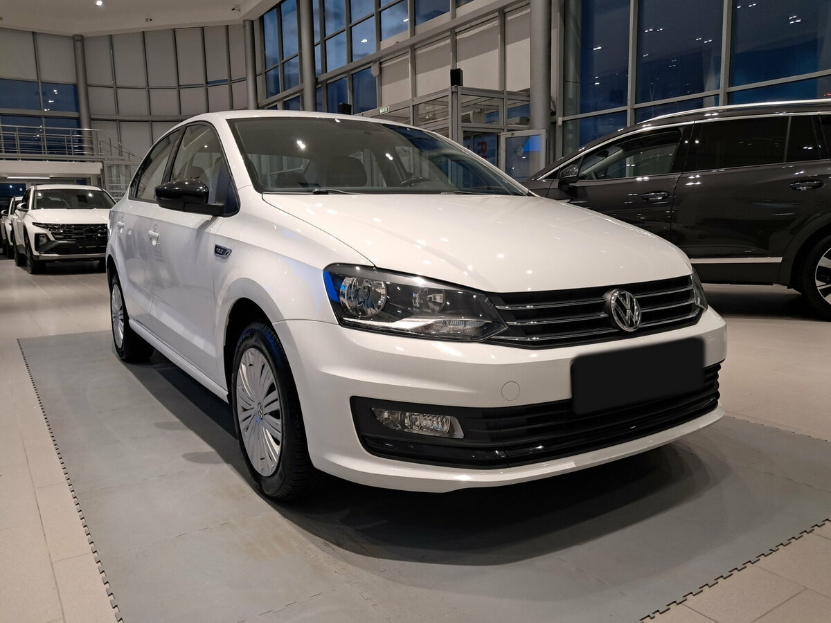 Volkswagen Polo с пробегом — 2017 год. Фото: #2