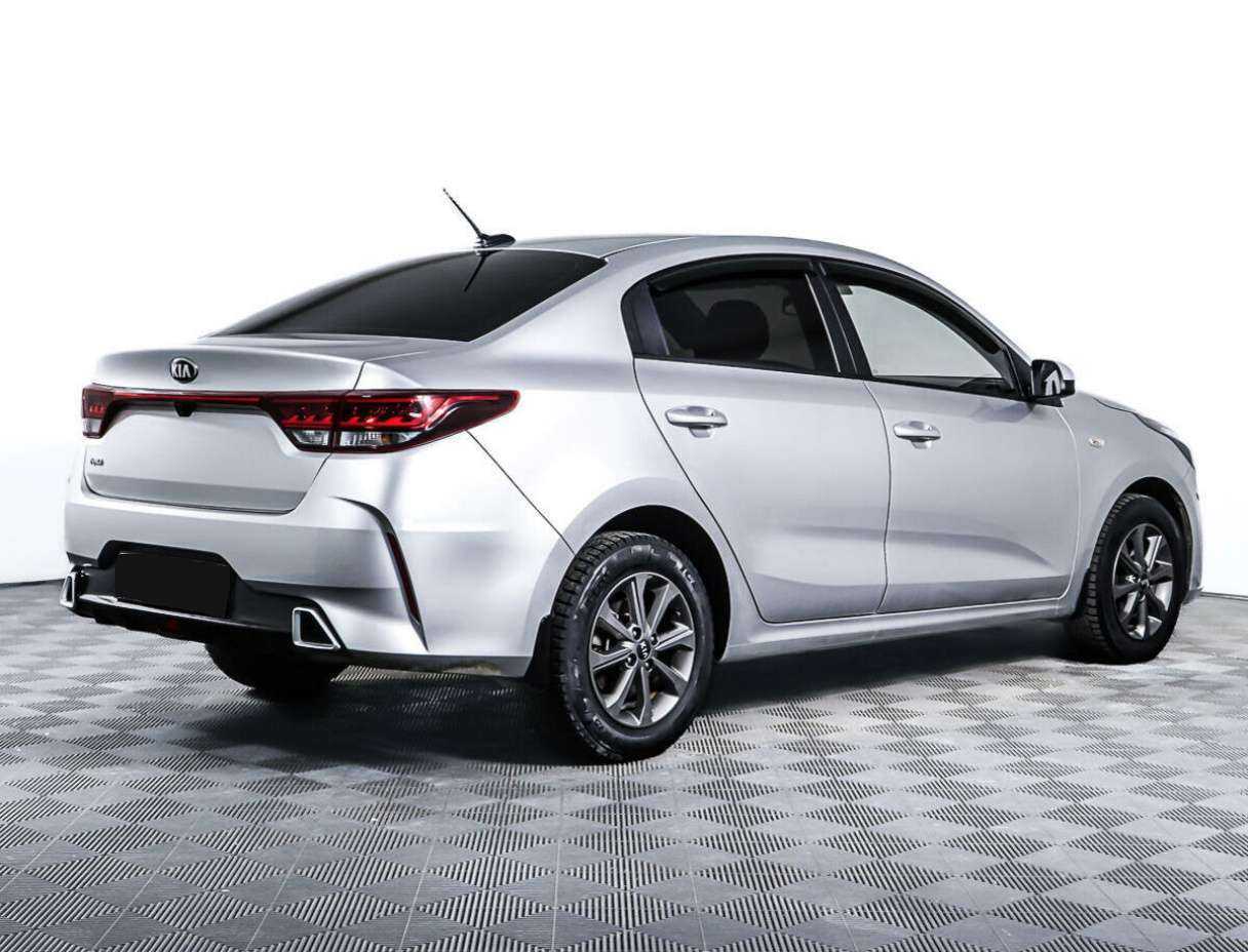 Kia Rio с пробегом — 2020 год. Фото: #4