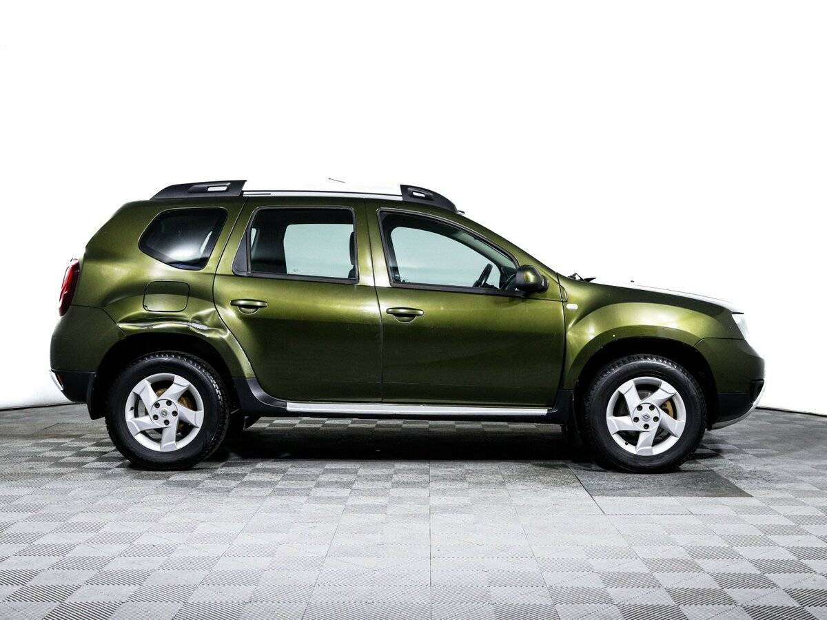 Renault Duster с пробегом — 2015 год. Фото: #3