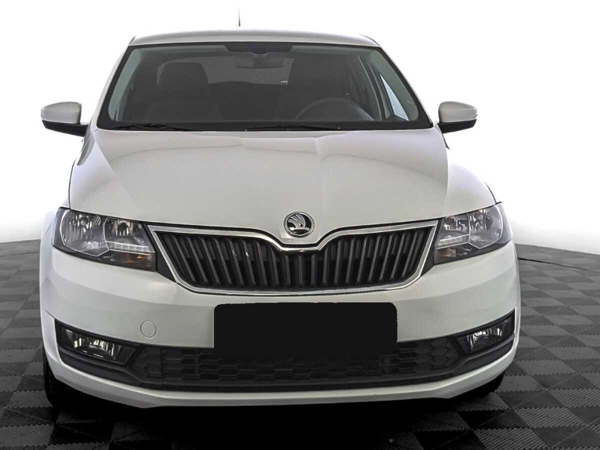 Skoda Rapid с пробегом — 2019 год. Фото: #1