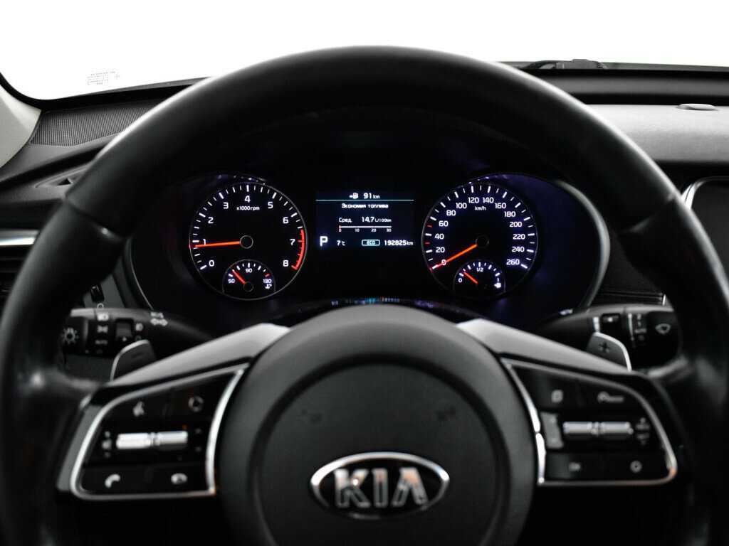 Kia Optima с пробегом — 2019 год. Фото: #10
