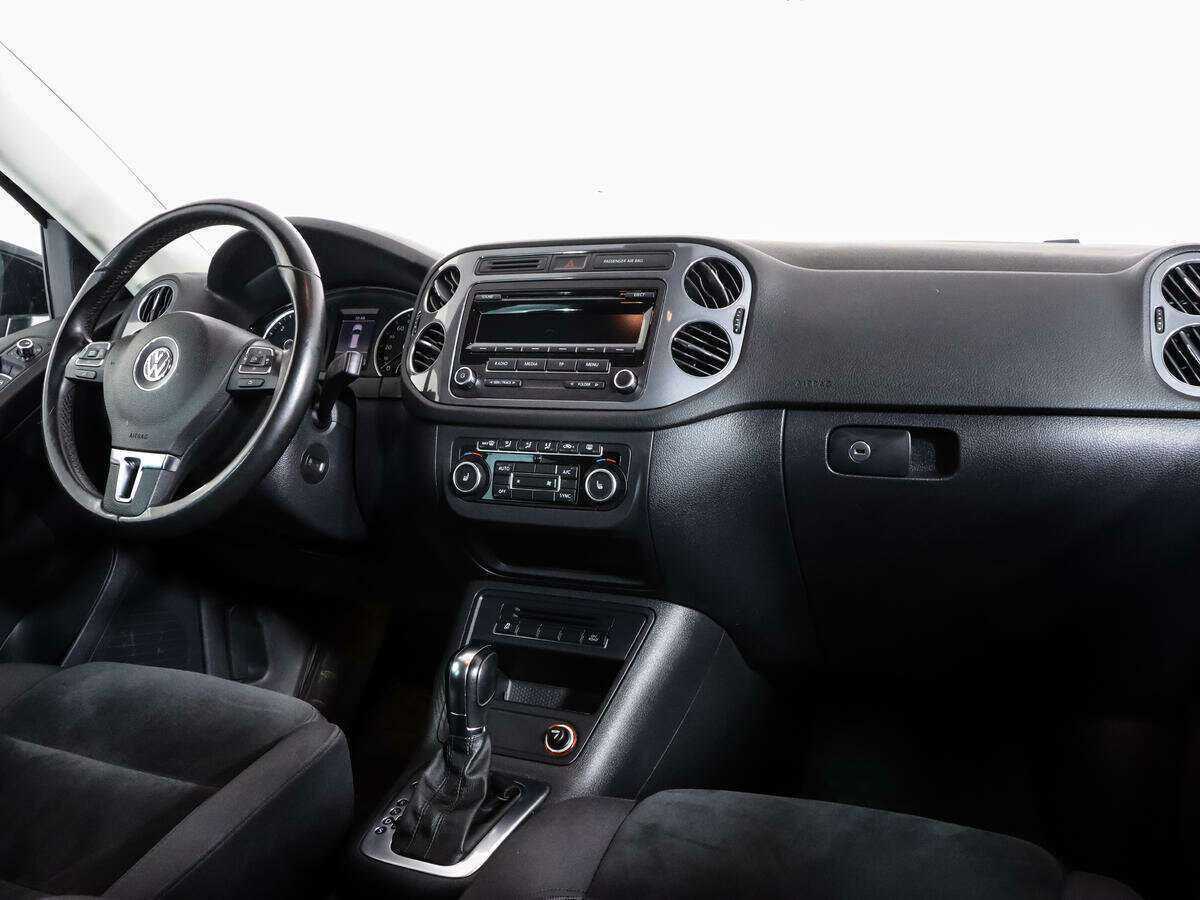 Volkswagen Tiguan с пробегом — 2012 год. Фото: #8