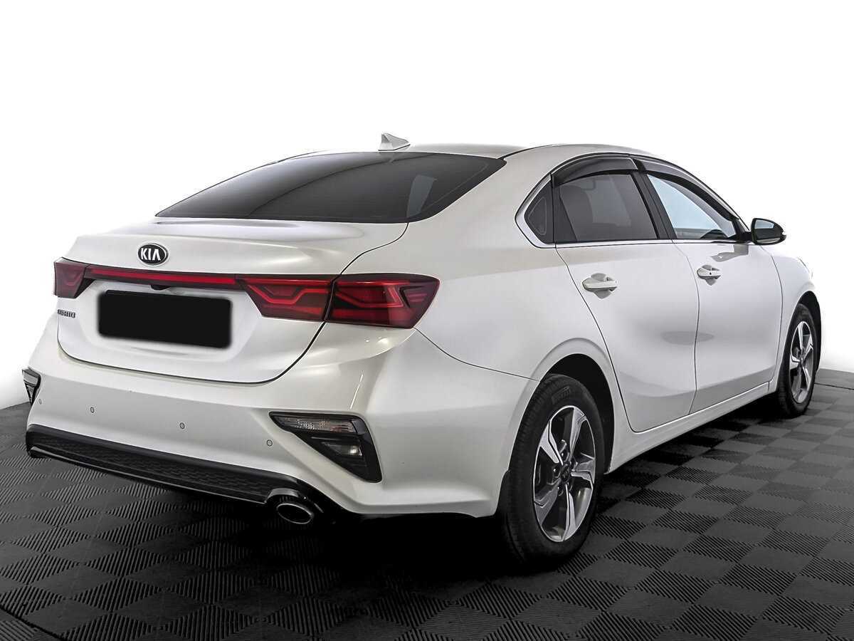 Kia Cerato с пробегом — 2021 год. Фото: #4