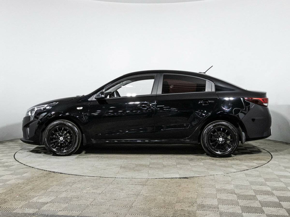 Kia Rio с пробегом — 2022 год. Фото: #7