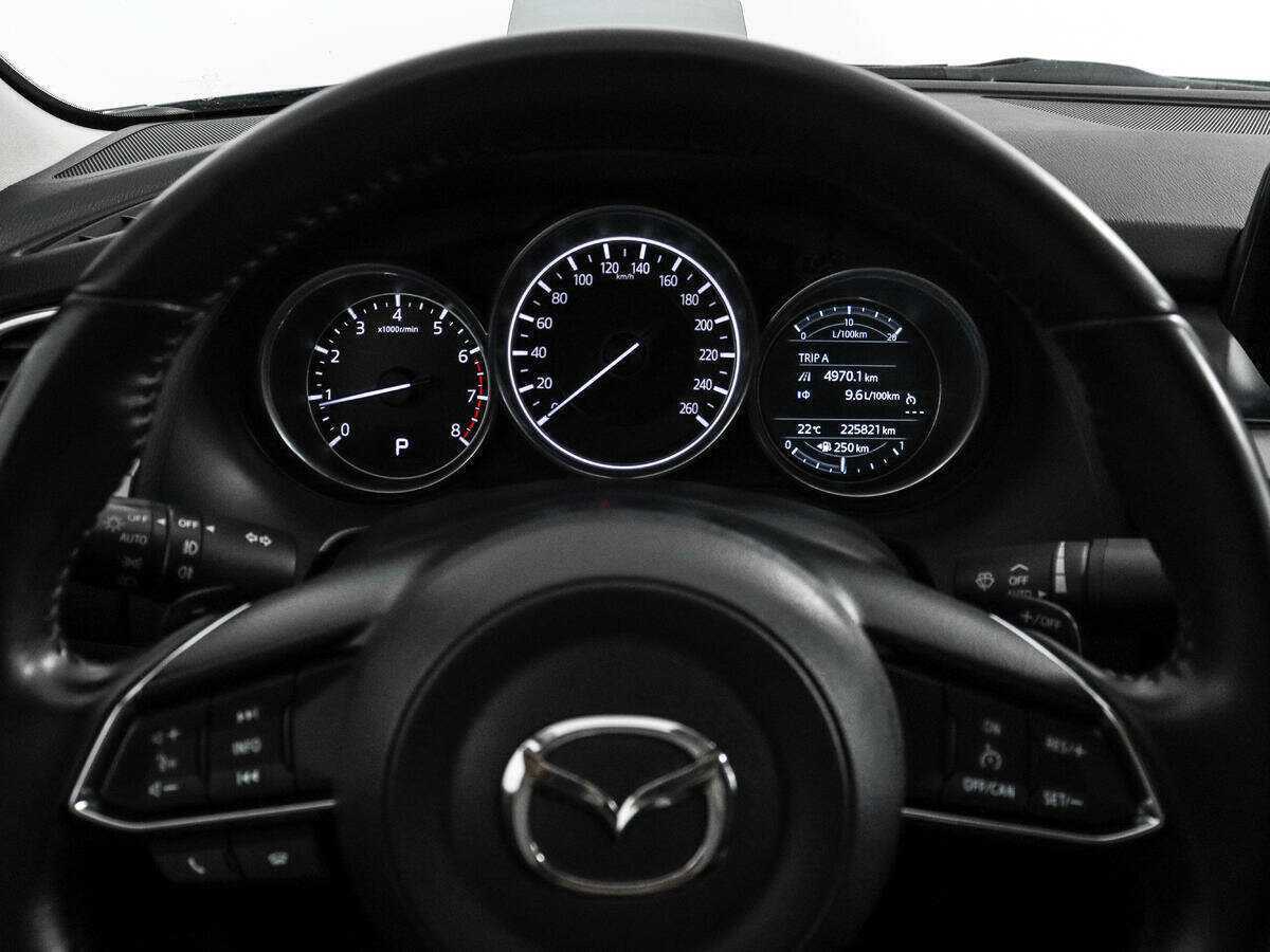 Mazda 6 с пробегом — 2016 год. Фото: #19