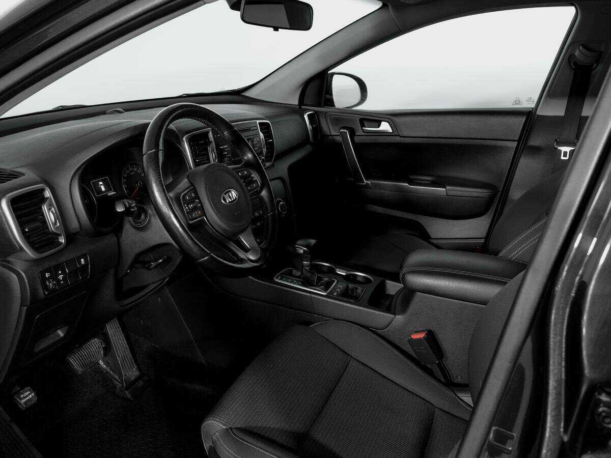 Kia Sportage с пробегом — 2017 год. Фото: #12