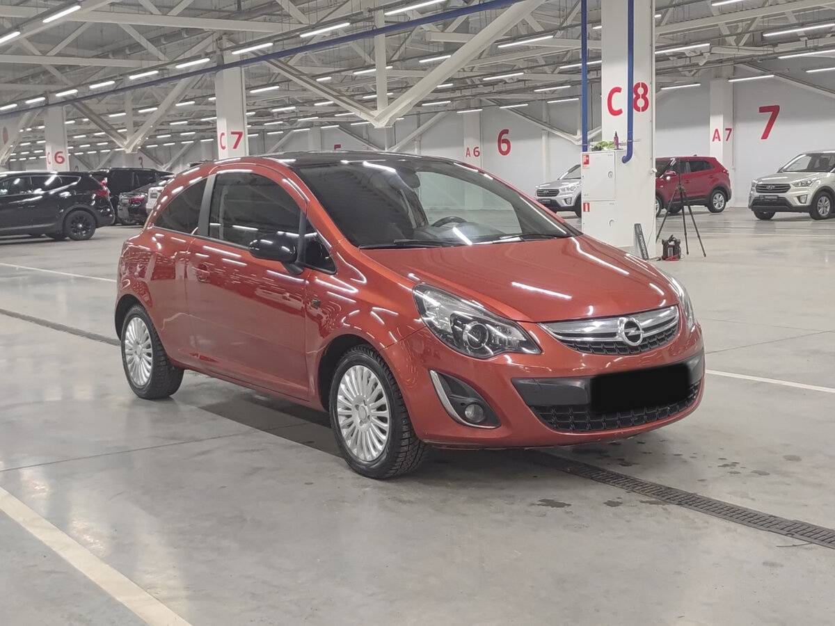 Opel Corsa с пробегом — 2012 год. Фото: #2