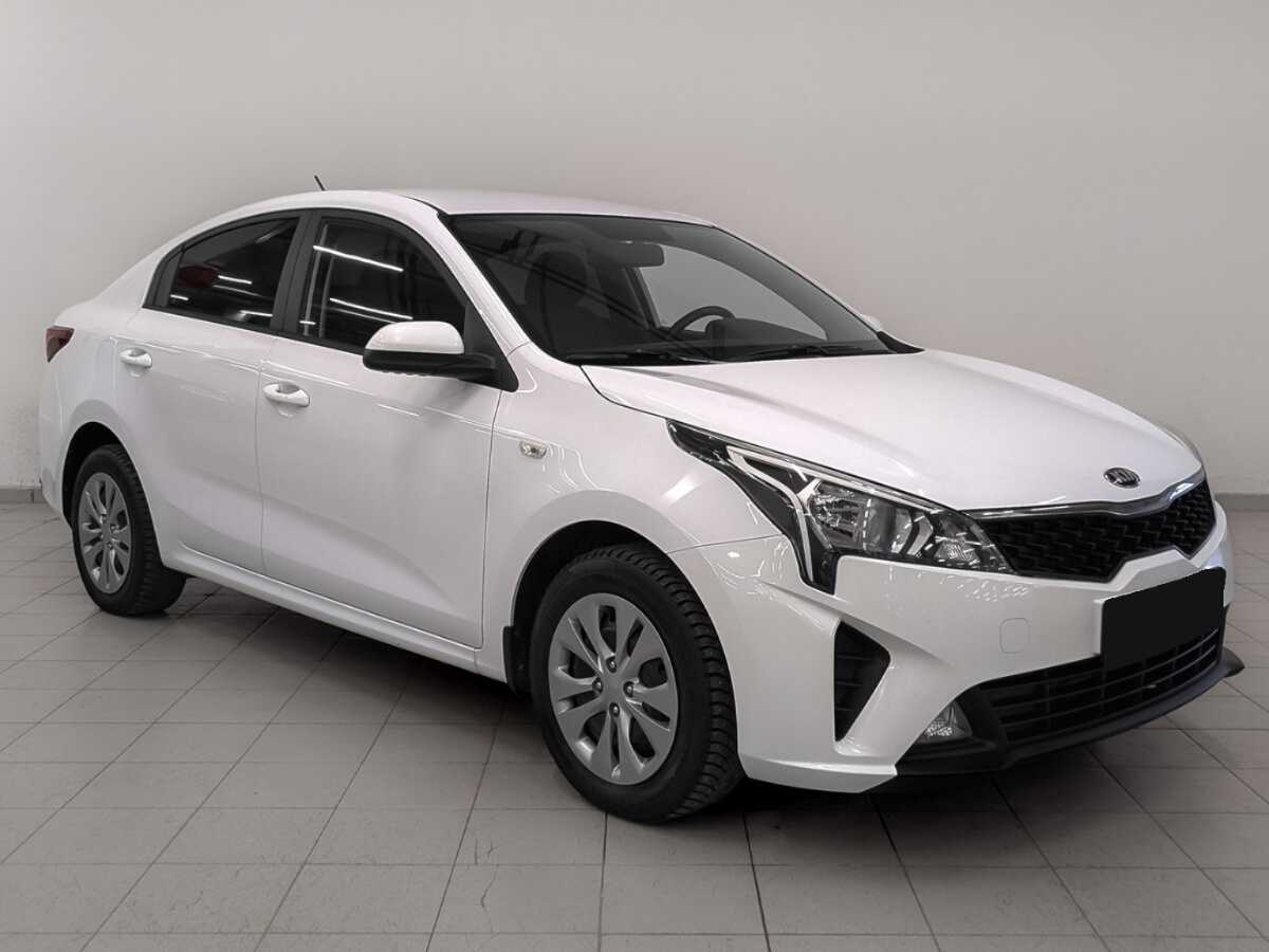 Kia Rio с пробегом — 2021 год. Фото: #2