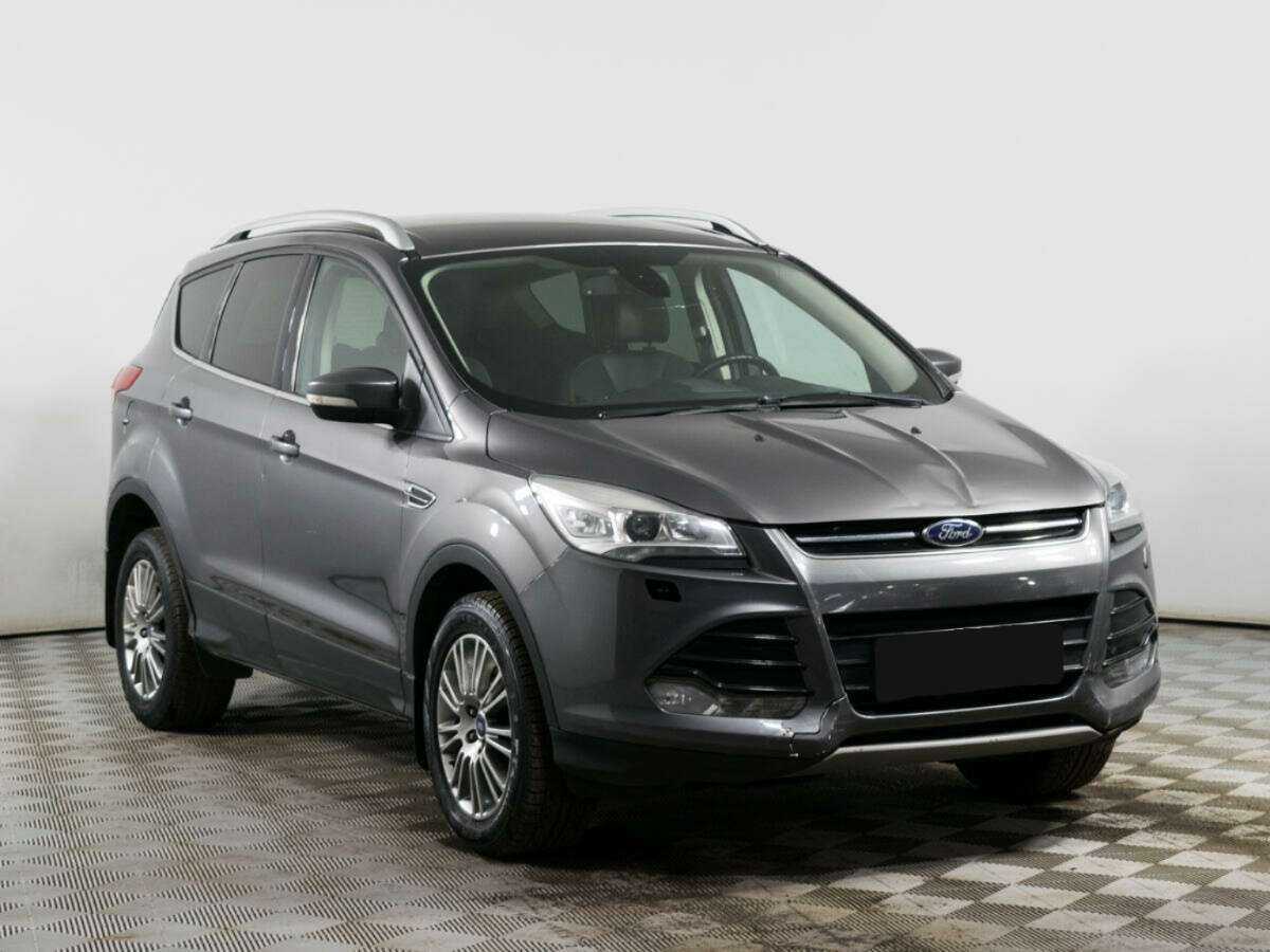 Ford Kuga с пробегом — 2013 год. Фото: #2