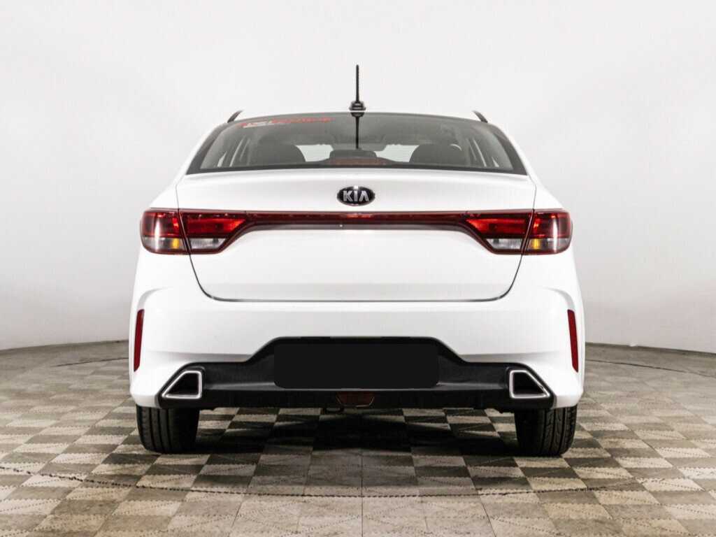 Kia Rio с пробегом — 2020 год. Фото: #5