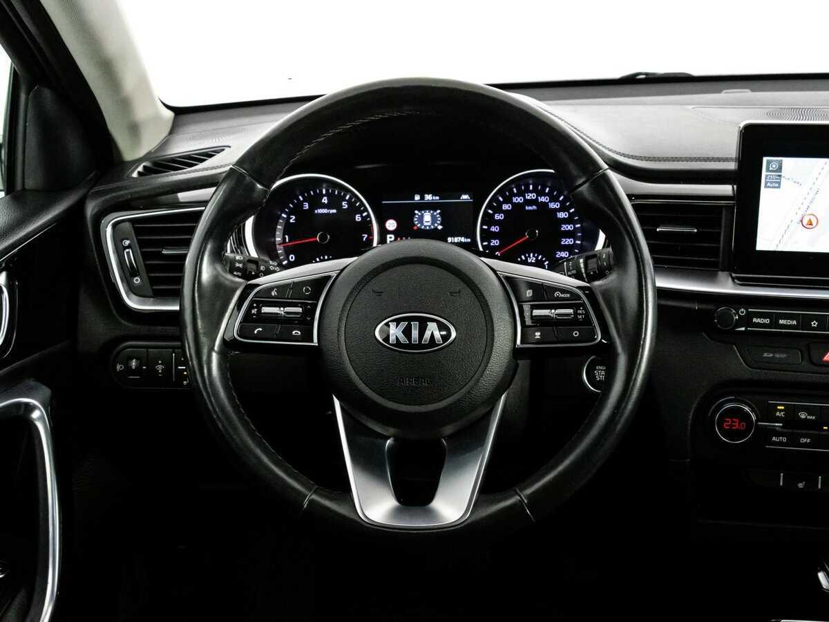 Kia Ceed с пробегом — 2018 год. Фото: #9