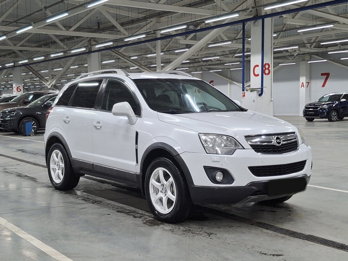 Opel Antara с пробегом — 2013 год. Фото: #2