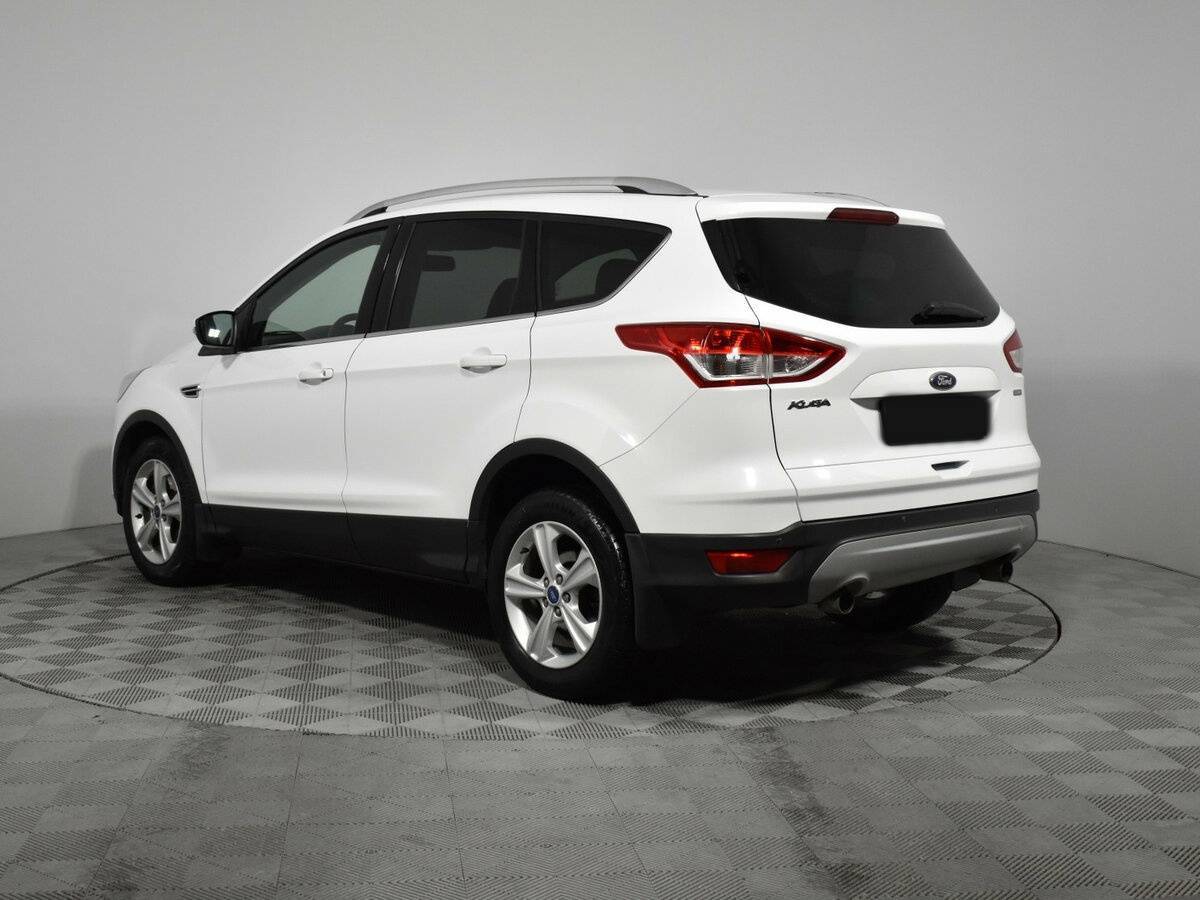 Ford Kuga с пробегом — 2014 год. Фото: #5