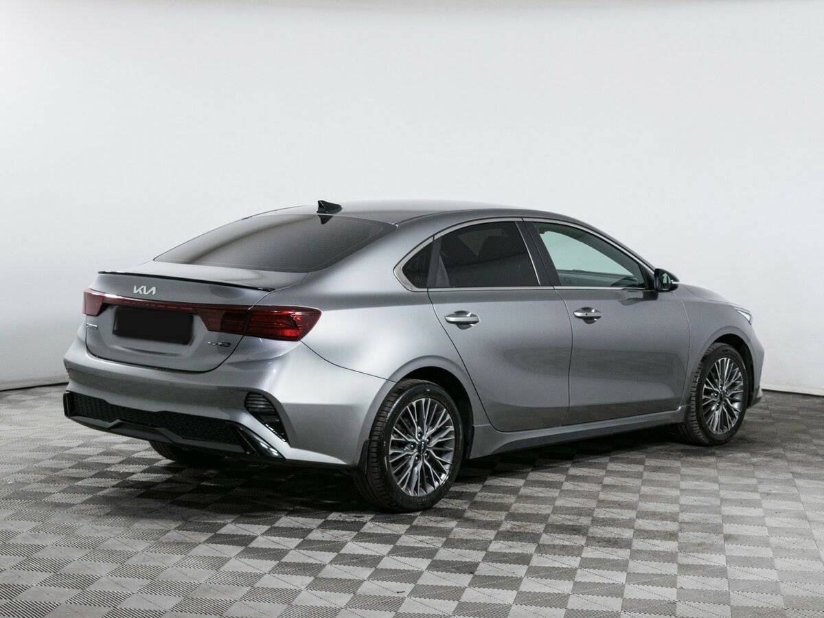 Kia Cerato с пробегом — 2021 год. Фото: #3