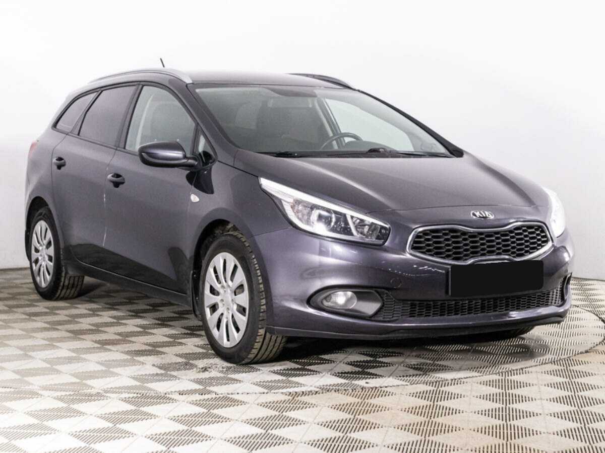 Kia Ceed с пробегом — 2013 год. Фото: #2