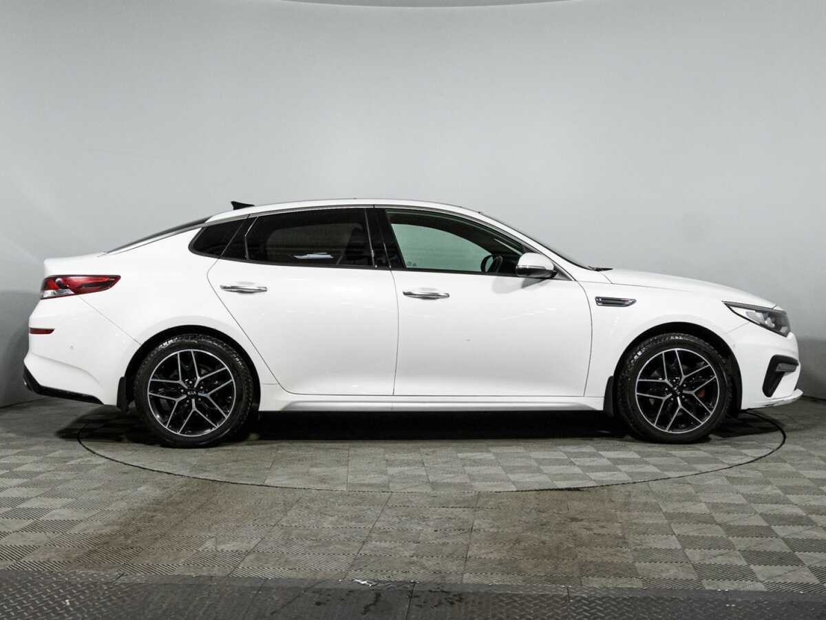 Kia Optima с пробегом — 2018 год. Фото: #3
