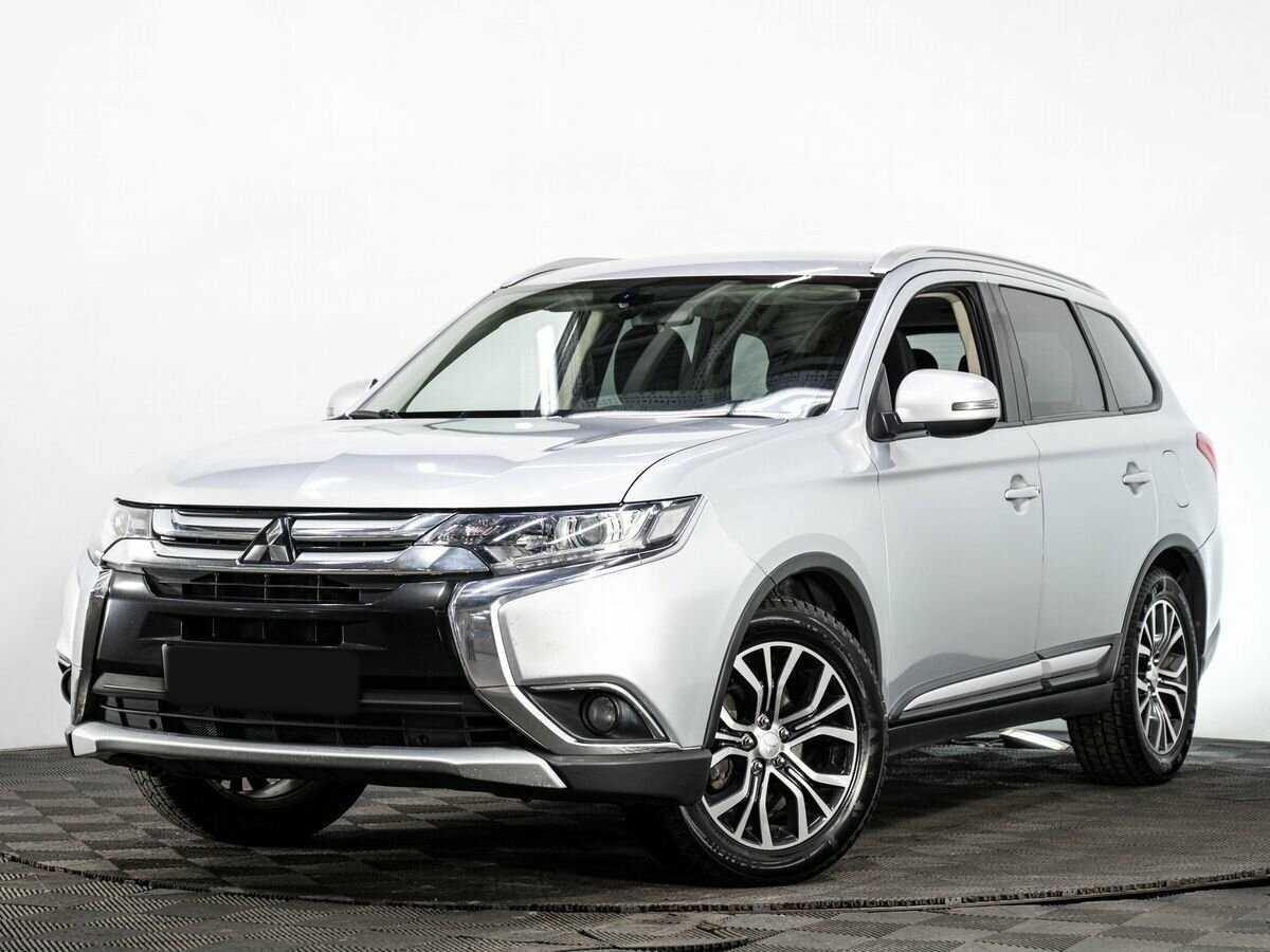 Mitsubishi Outlander с пробегом — 2018 год. Посмотреть фото