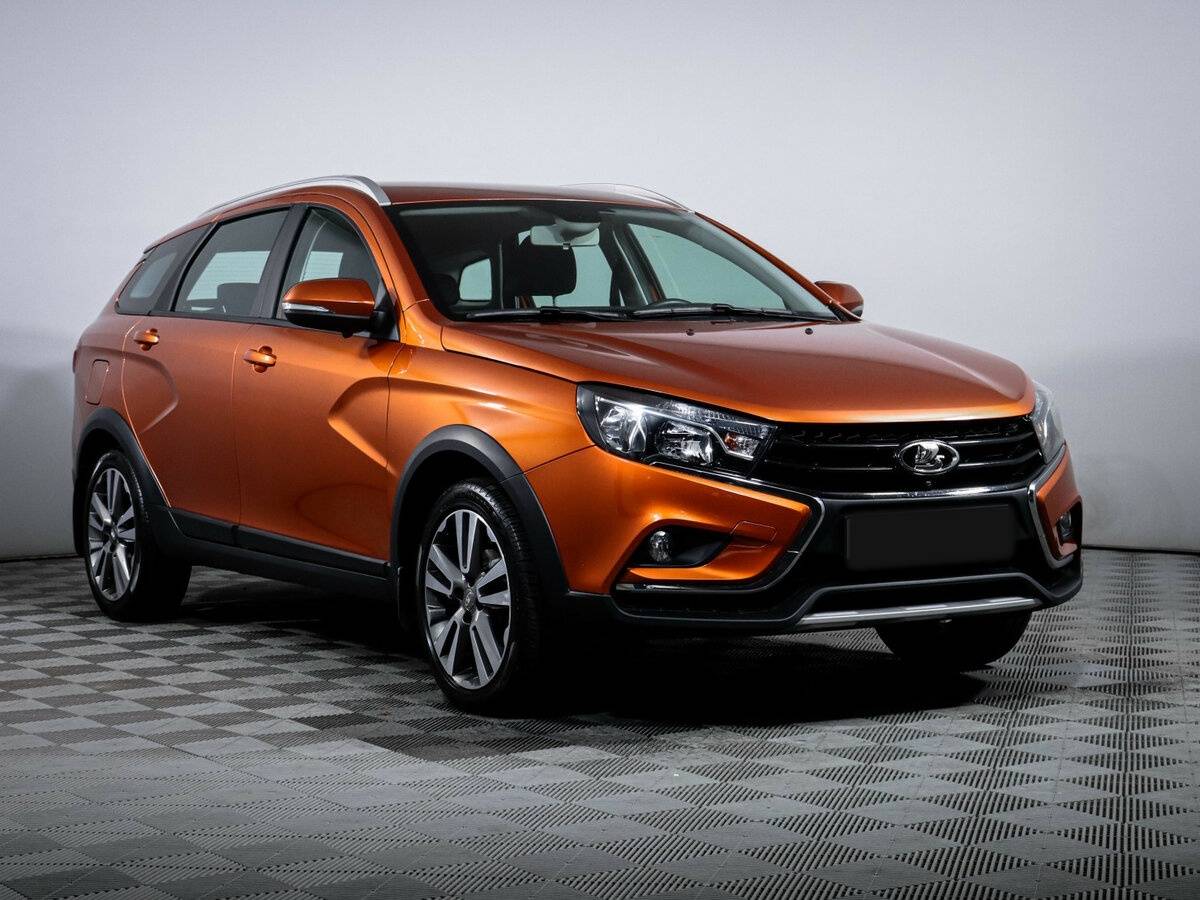 Lada (ВАЗ) Vesta с пробегом — 2020 год. Фото: #2