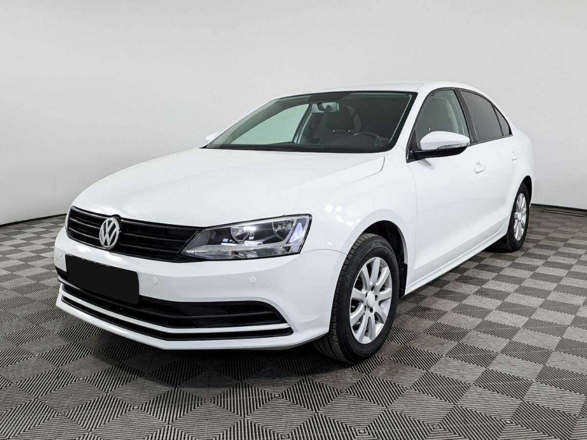 Volkswagen Jetta с пробегом — 2018 год. Фото: #0