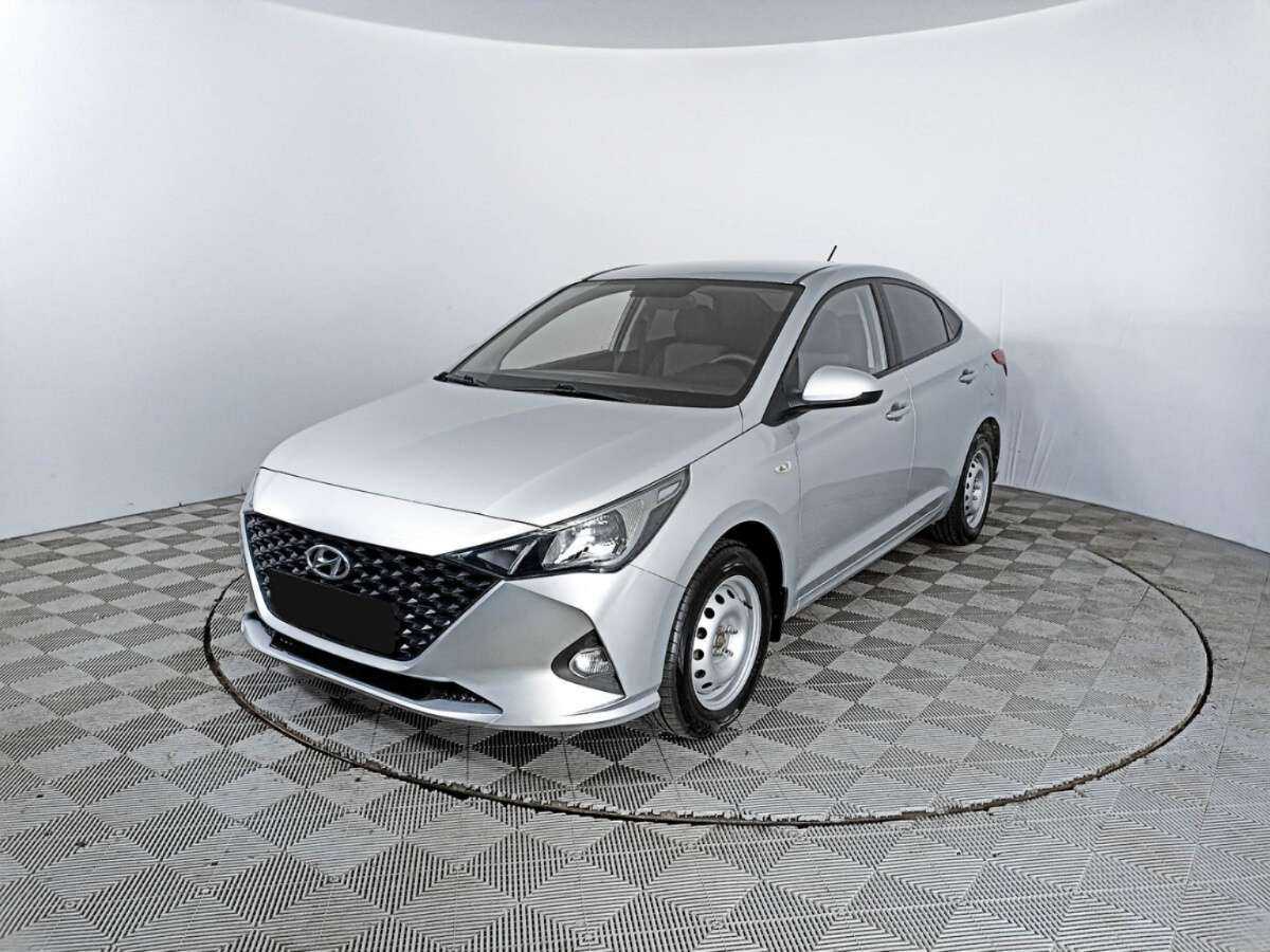 Hyundai Solaris с пробегом — 2020 год. Посмотреть фото