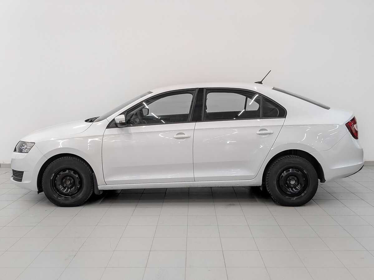 Skoda Rapid с пробегом — 2017 год. Фото: #7