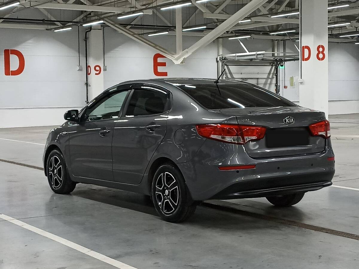 Kia Rio с пробегом — 2016 год. Фото: #6