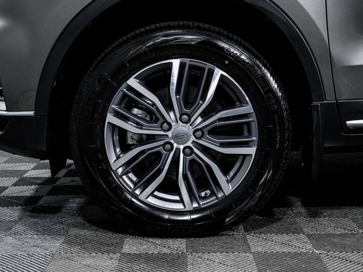 Geely Atlas Pro с пробегом — 2022 год. Фото: #14