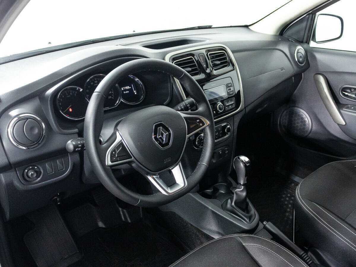 Renault Sandero с пробегом — 2020 год. Фото: #10