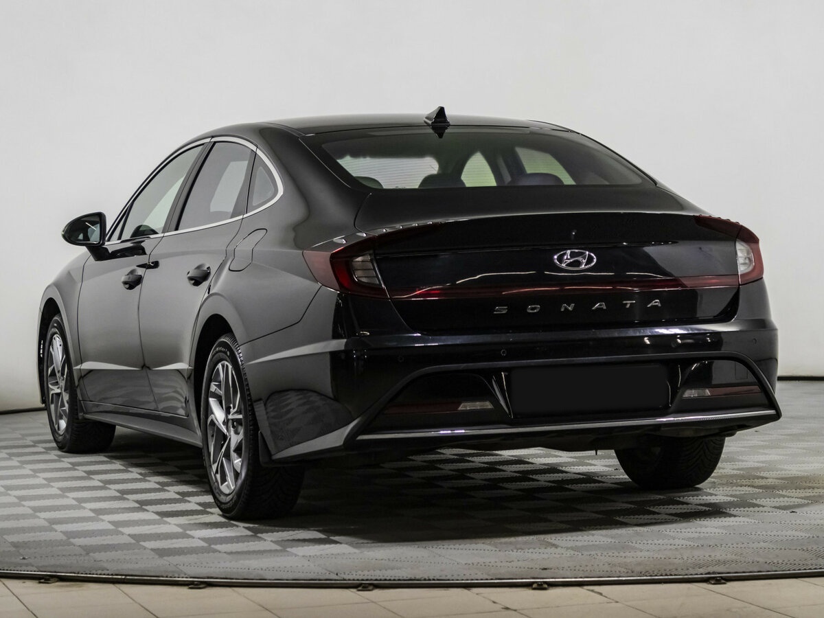 Hyundai Sonata с пробегом — 2020 год. Фото: #5