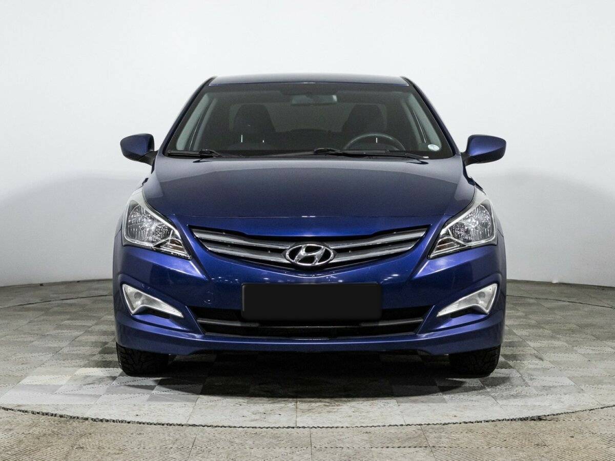 Hyundai Solaris с пробегом — 2016 год. Фото: #1