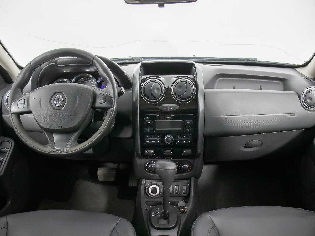 Renault Duster с пробегом — 2017 год. Фото: #12