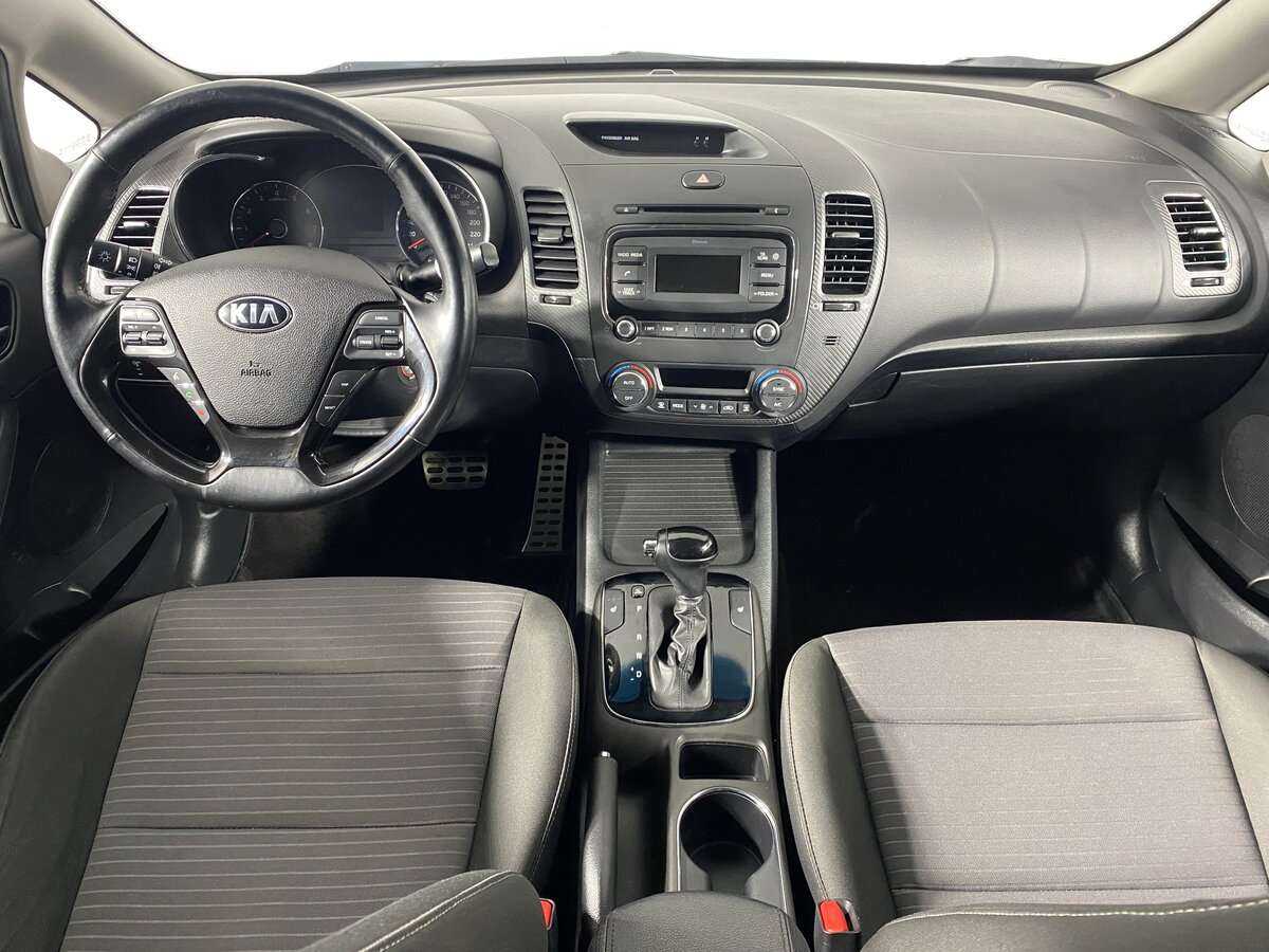 Kia Cerato с пробегом — 2019 год. Фото: #12