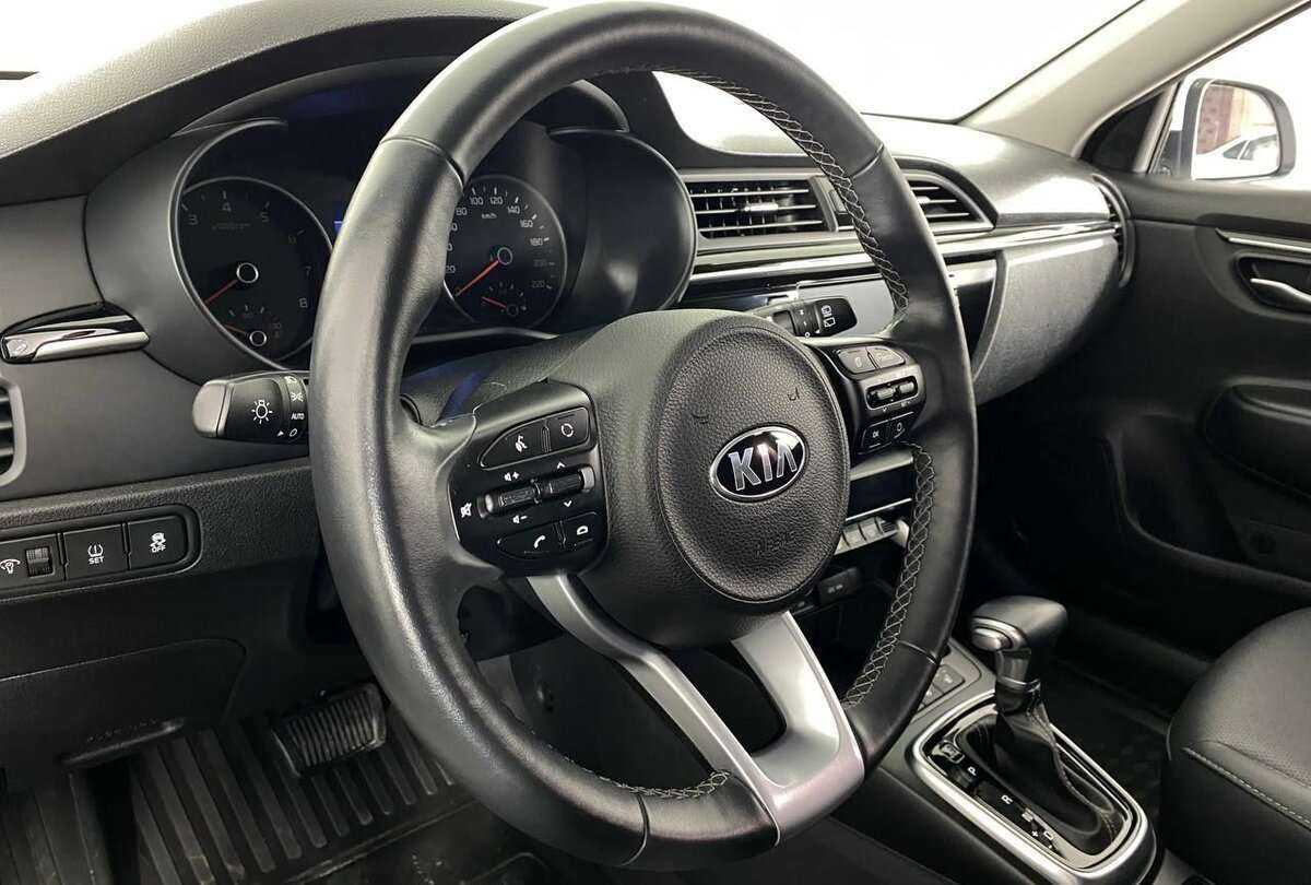 Kia Rio с пробегом — 2020 год. Фото: #12