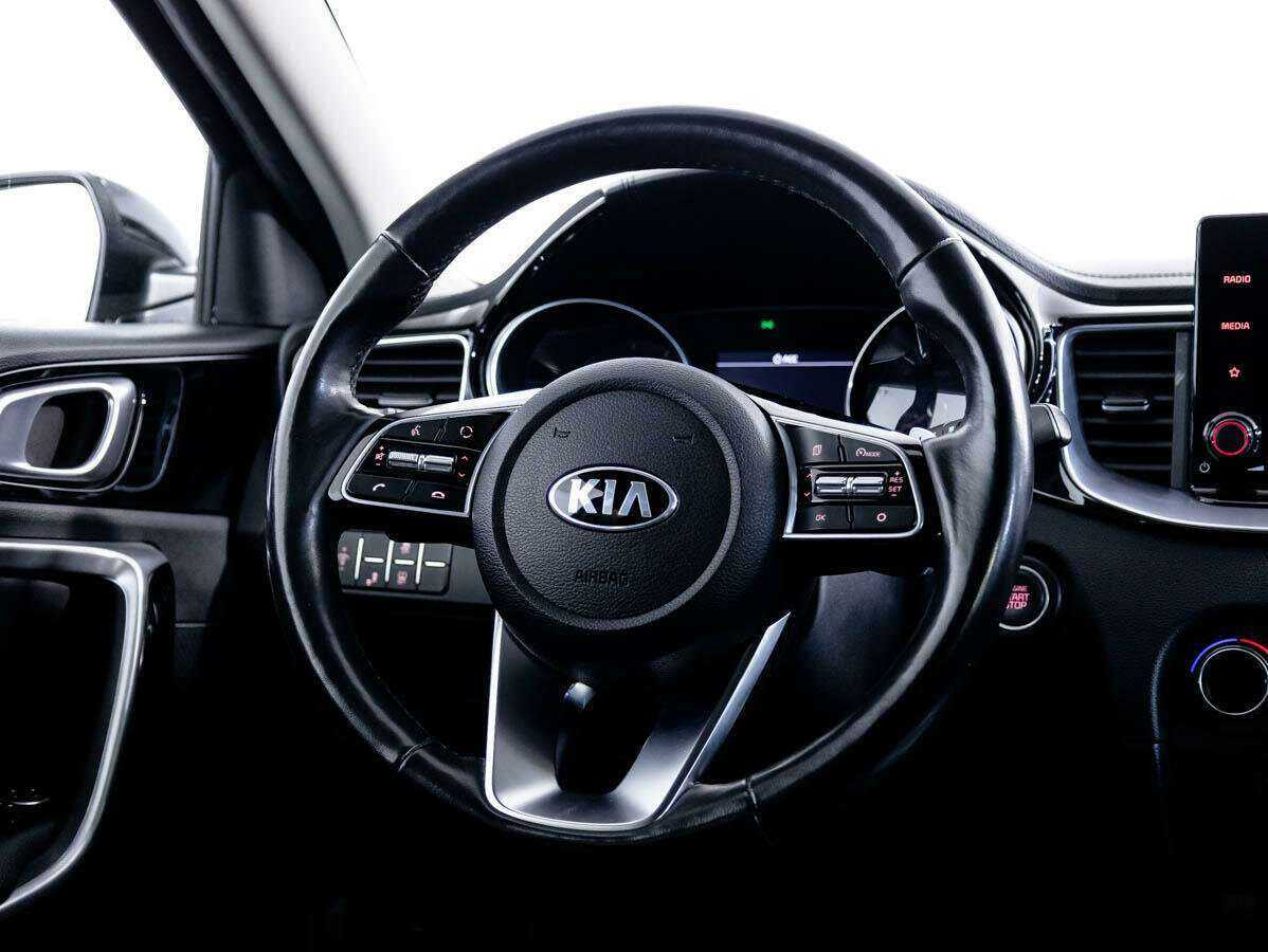 Kia Ceed с пробегом — 2020 год. Фото: #16