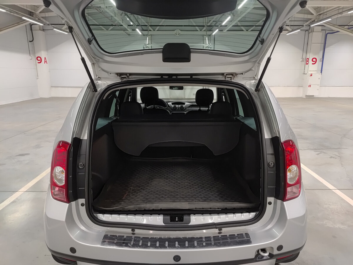 Renault Duster с пробегом — 2012 год. Фото: #9