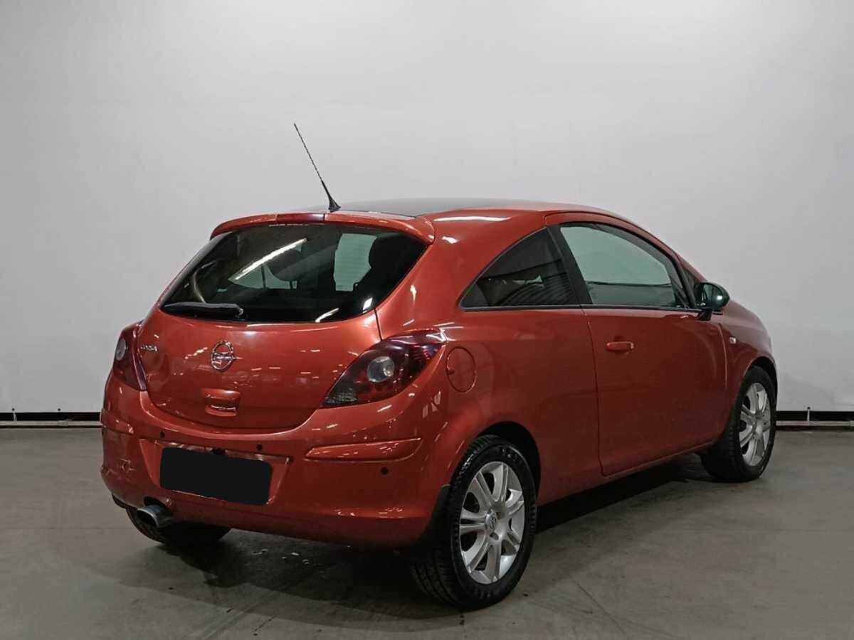 Opel Corsa с пробегом — 2013 год. Фото: #4