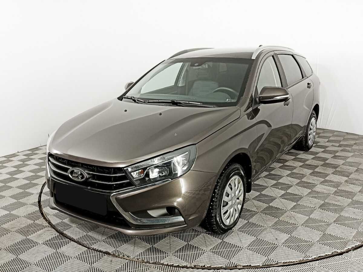 Lada (ВАЗ) Vesta с пробегом — 2021 год. Посмотреть фото