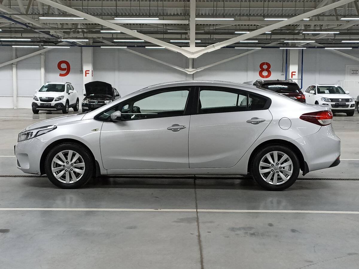 Kia Cerato с пробегом — 2018 год. Фото: #7