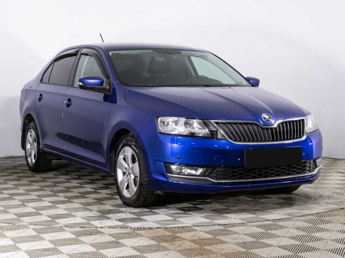 Skoda Rapid с пробегом — 2017 год. Фото: #2