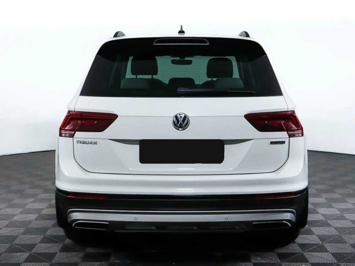 Volkswagen Tiguan с пробегом — 2018 год. Фото: #5