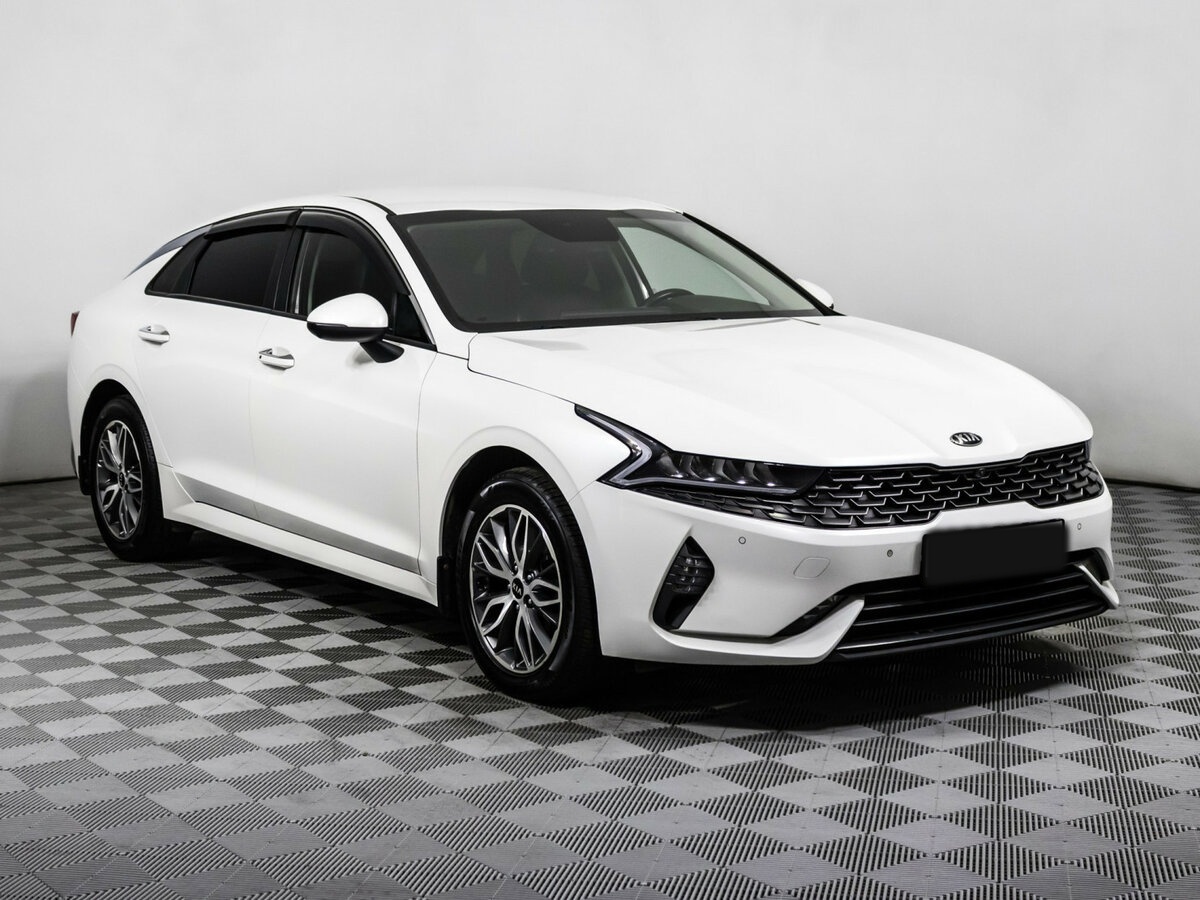 Kia K5 с пробегом — 2021 год. Фото: #2